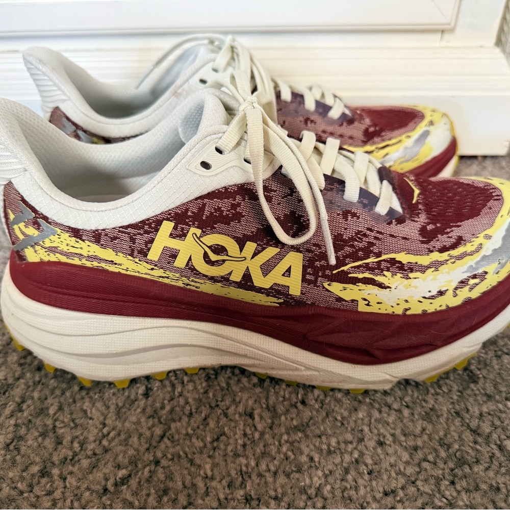 Hokas